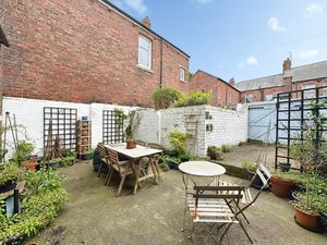 Photo 4- click for photo gallery